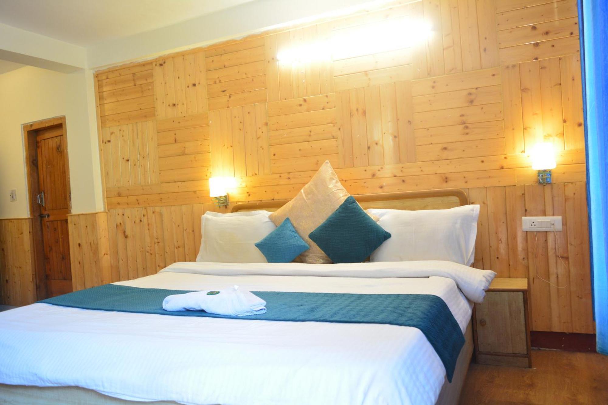 Hotel Neelgiri - Manali Diaries Ngoại thất bức ảnh